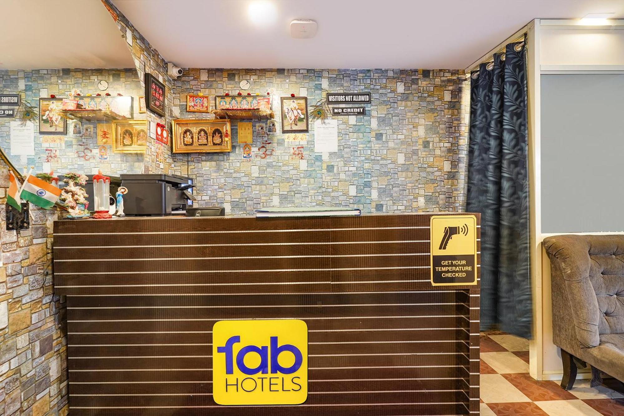 Fabexpress Kings Suites I Bangalore Eksteriør billede
