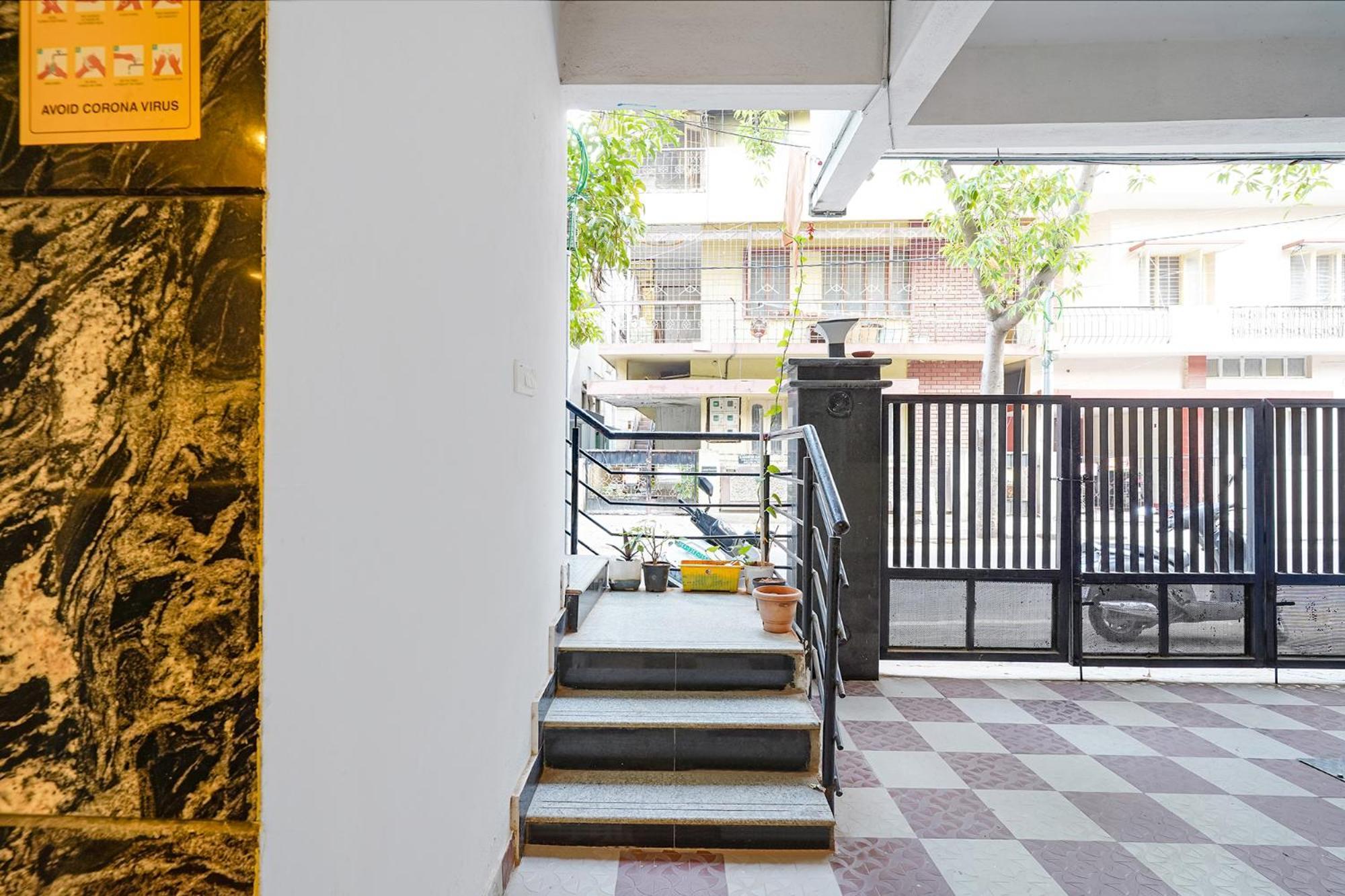 Fabexpress Kings Suites I Bangalore Eksteriør billede