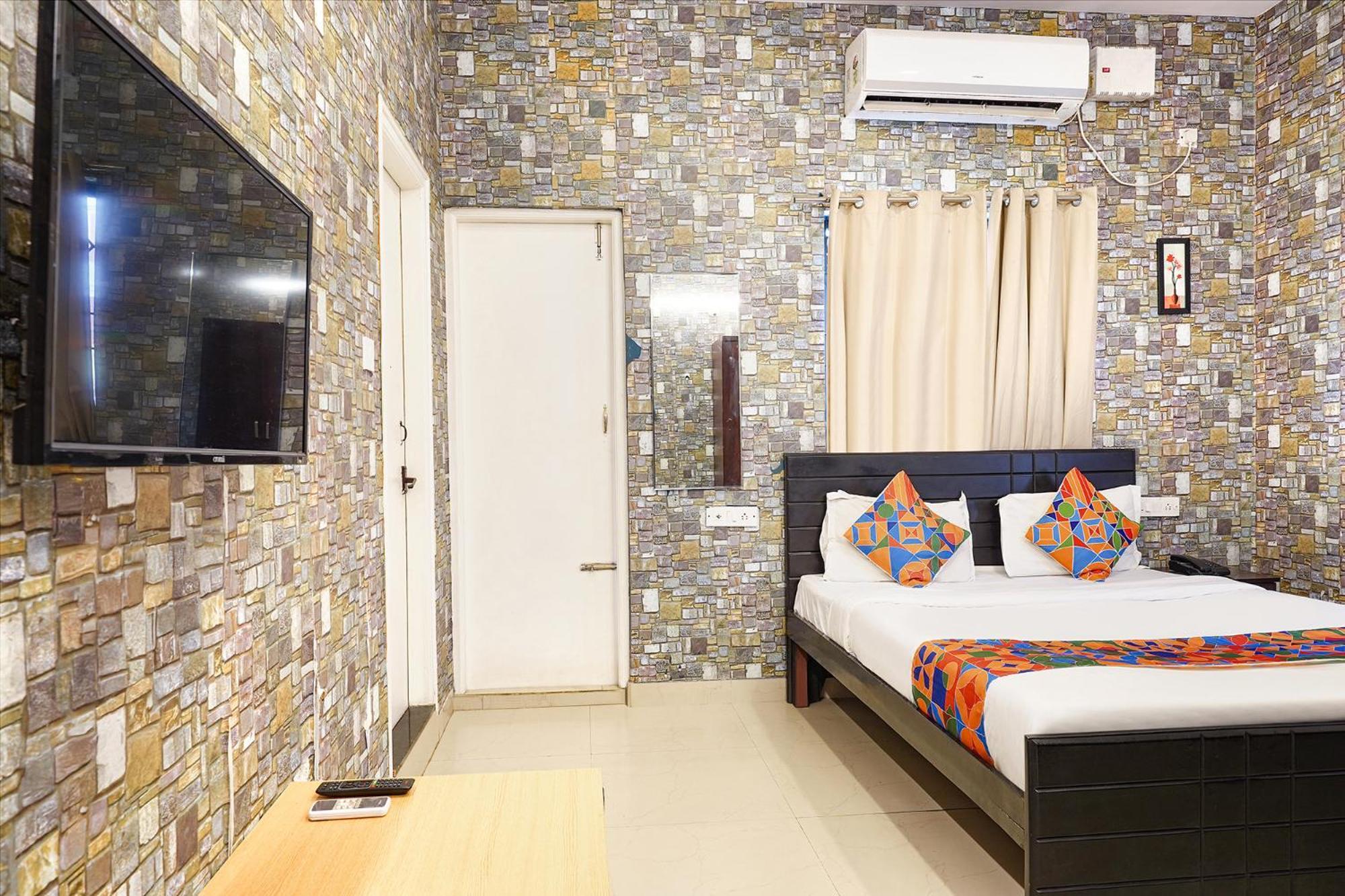 Fabexpress Kings Suites I Bangalore Eksteriør billede