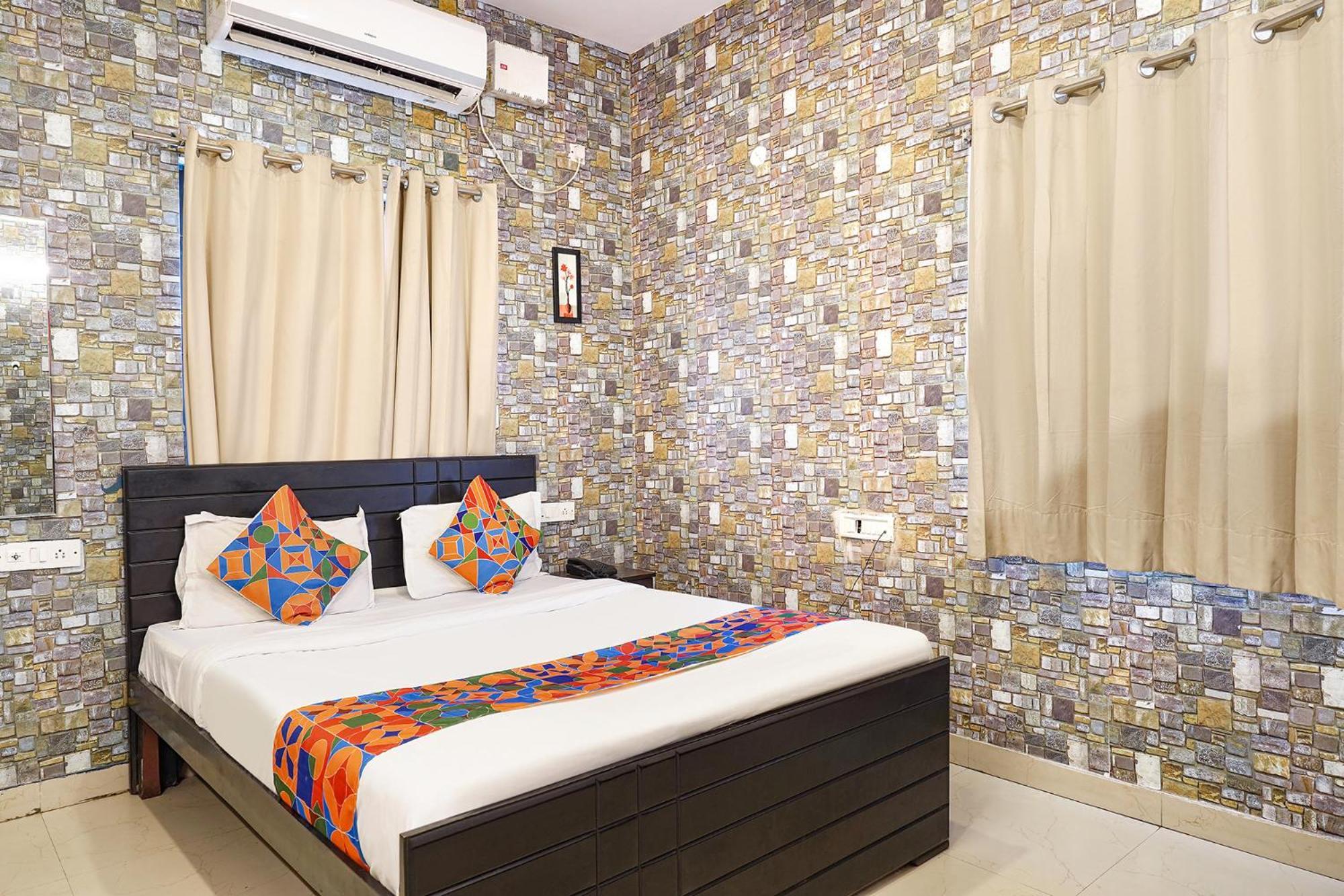 Fabexpress Kings Suites I Bangalore Eksteriør billede
