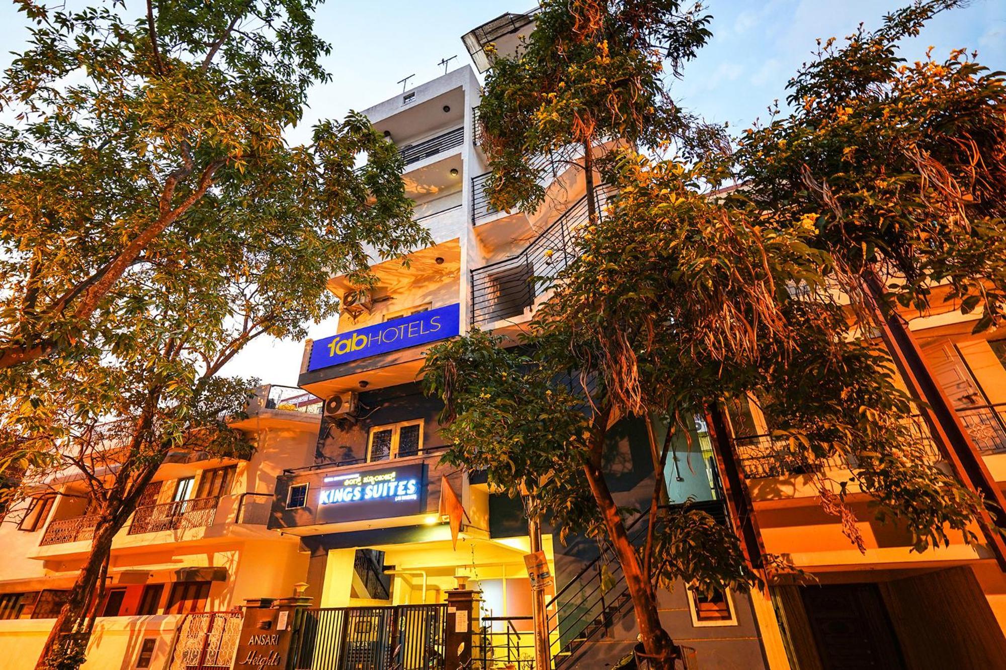 Fabexpress Kings Suites I Bangalore Eksteriør billede